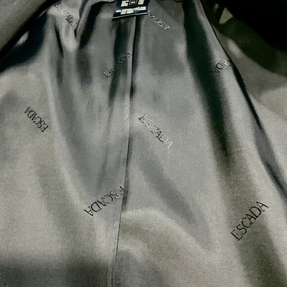 Escada by Margaretha Ley Vintage Wool Blazer with Gold Star Buttons - Picture 8 of 8